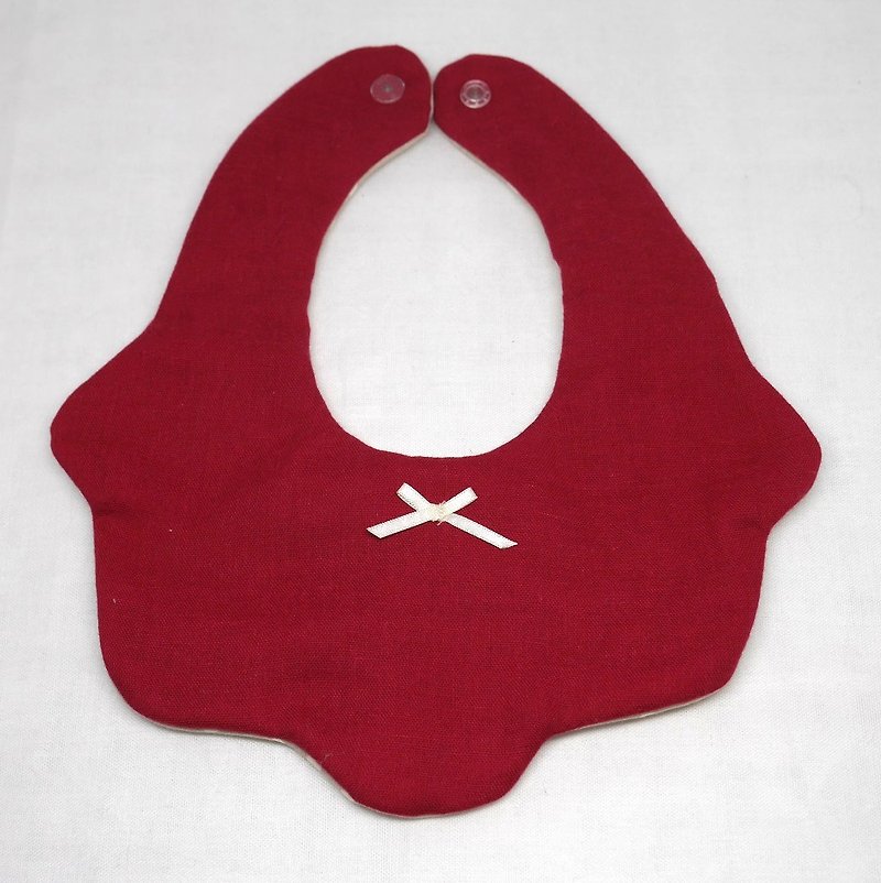 Japanese Handmade 8-layer-gauze Baby Bib - 口水肩/圍兜 - 棉．麻 紅色