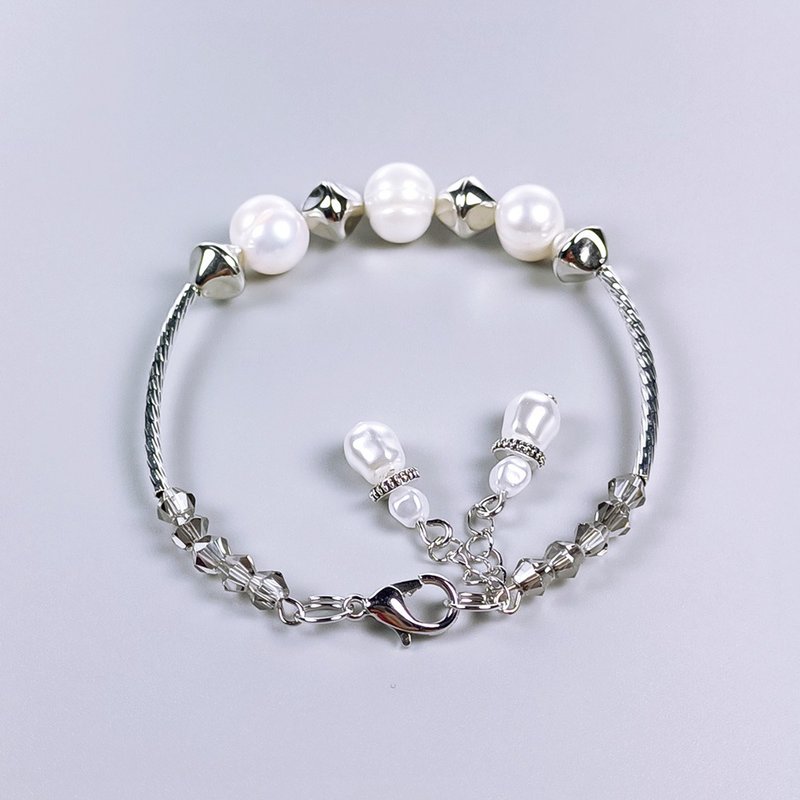 【VANYOYA】Female Series | Feminine Style | F002 Confidence Bracelet - สร้อยข้อมือ - วัสดุอื่นๆ 