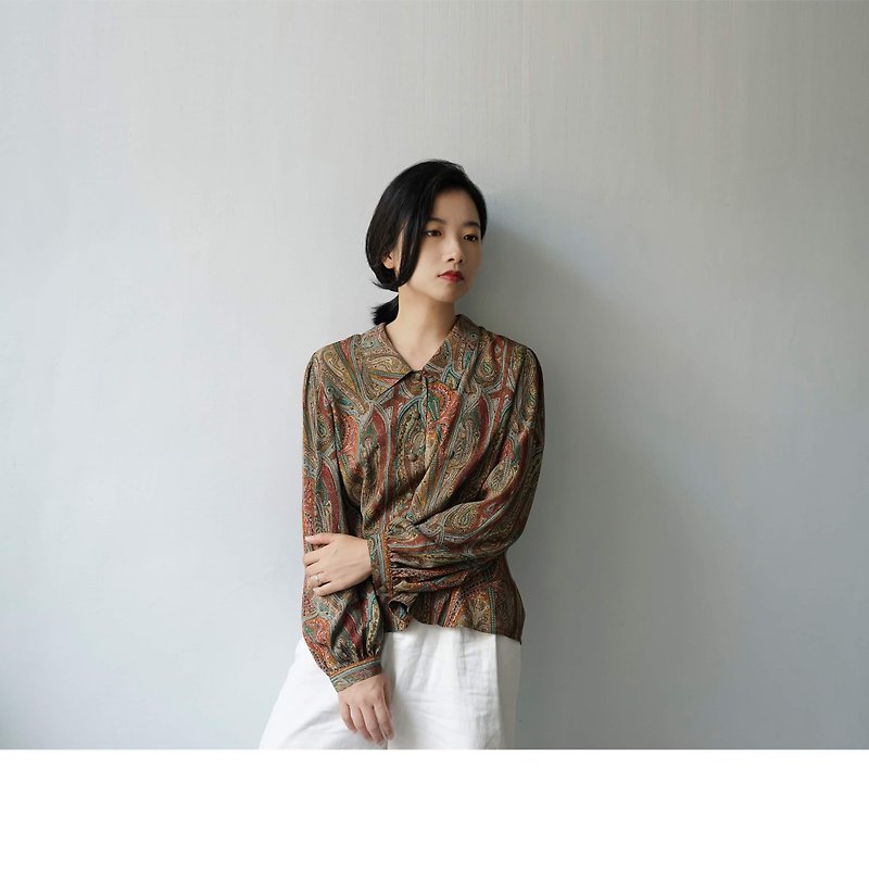Amoeba/Japanese vintage shirt - เสื้อเชิ้ตผู้หญิง - เส้นใยสังเคราะห์ 