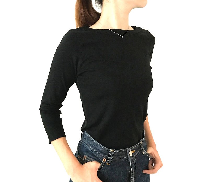 three-quarter sleeve boat neck T-shirt sticking to the shape - เสื้อผู้หญิง - ผ้าฝ้าย/ผ้าลินิน สีดำ
