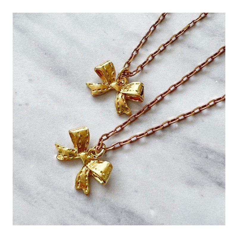 Gold ribbon necklace set - ชุดครอบครัว - โลหะ สึชมพู