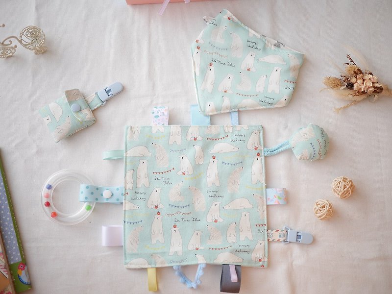 Xiongxiongmiyue gift box soothing towel triangle saliva towel safe charm bag - ของขวัญวันครบรอบ - ผ้าฝ้าย/ผ้าลินิน สีน้ำเงิน