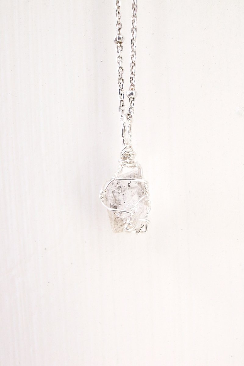 Small hechimen crystal silver chain - สร้อยคอ - โลหะ สีเงิน