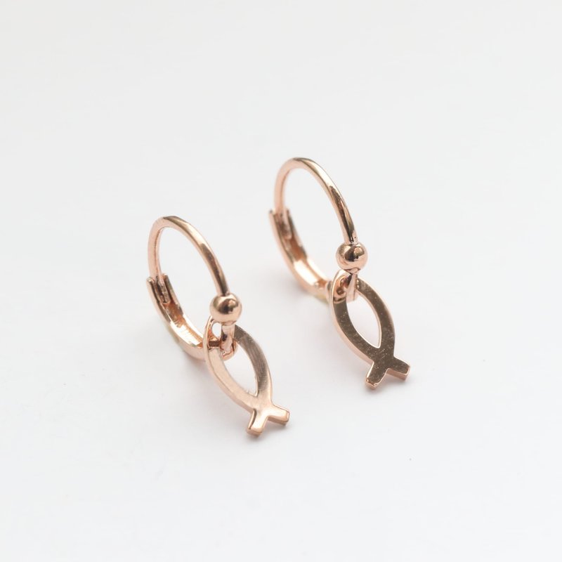 純14K 金幸運魚耳扣耳環 (內徑 8.5 mm)洗澡免摘 流汗碰水不褪色 - 耳環/耳夾/耳骨夾 - 貴金屬 金色