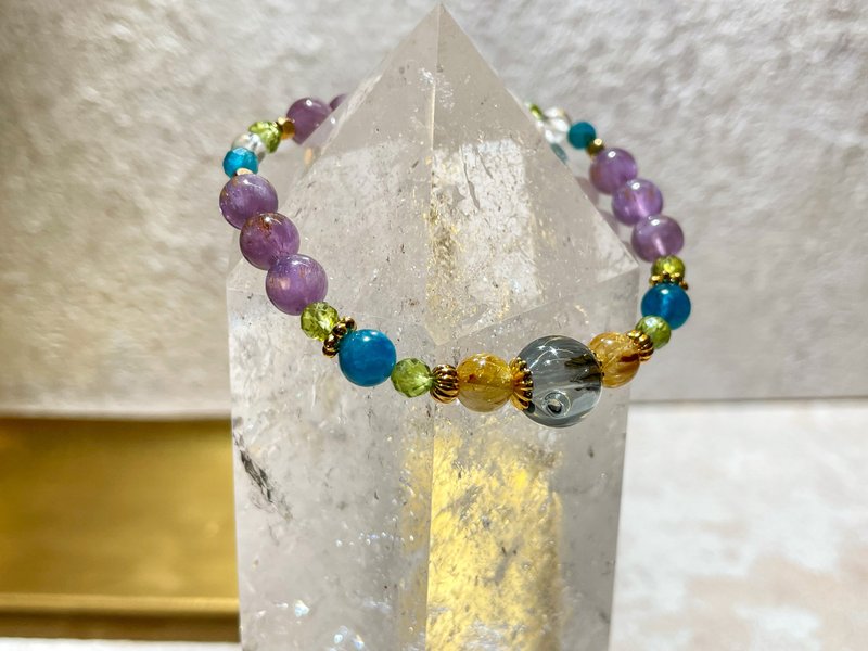 Blonde crystal. Stone. Blue apatite. Amethyst crystal. White crystal essential oil bracelet - fortune and good relationship - สร้อยข้อมือ - หยก สีม่วง