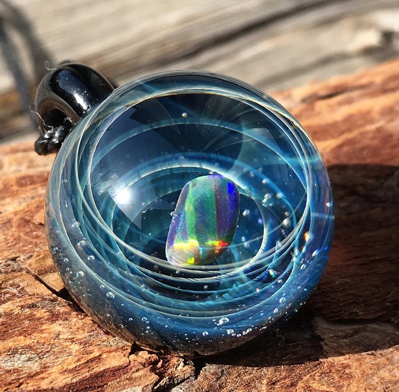 boroccus opal  A galaxy  A nebula  The solid design  Thermal glass pendant. - Necklaces - Glass Blue