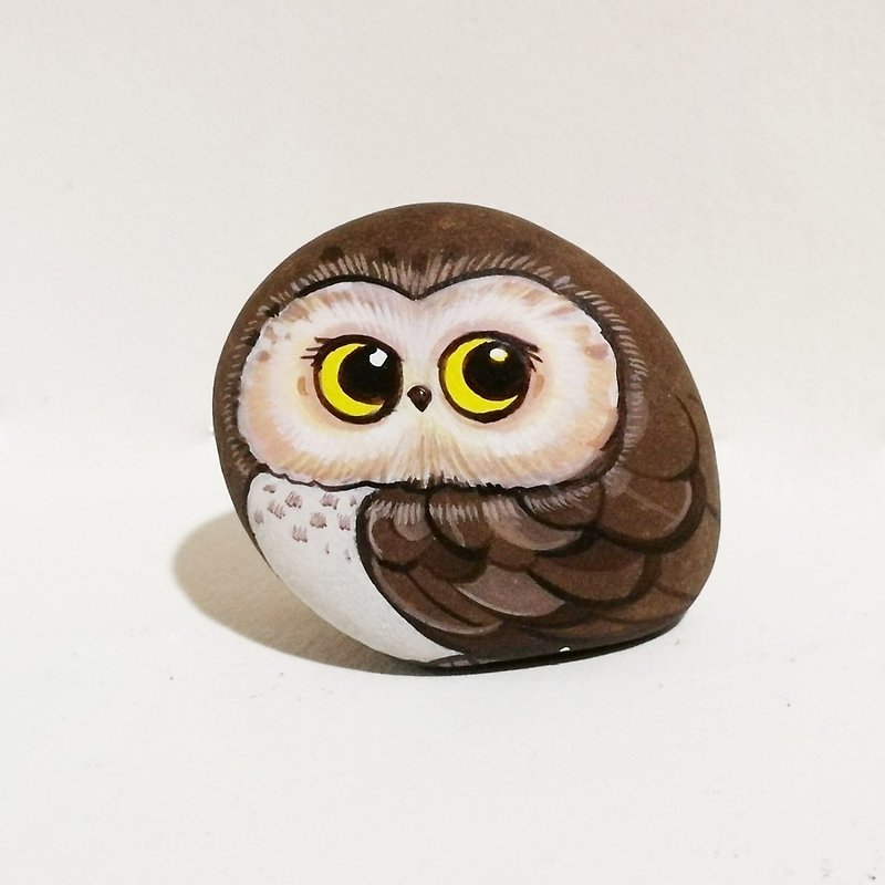 Owls stone painting original art. - ตุ๊กตา - หิน สีนำ้ตาล