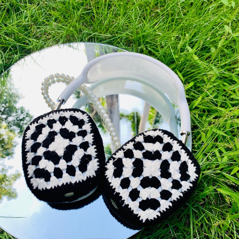 Cute Crochet AirPods Max Case Sony XM5 Protector Headphone Wrapper - Headphones & Earbuds - Other Materials 