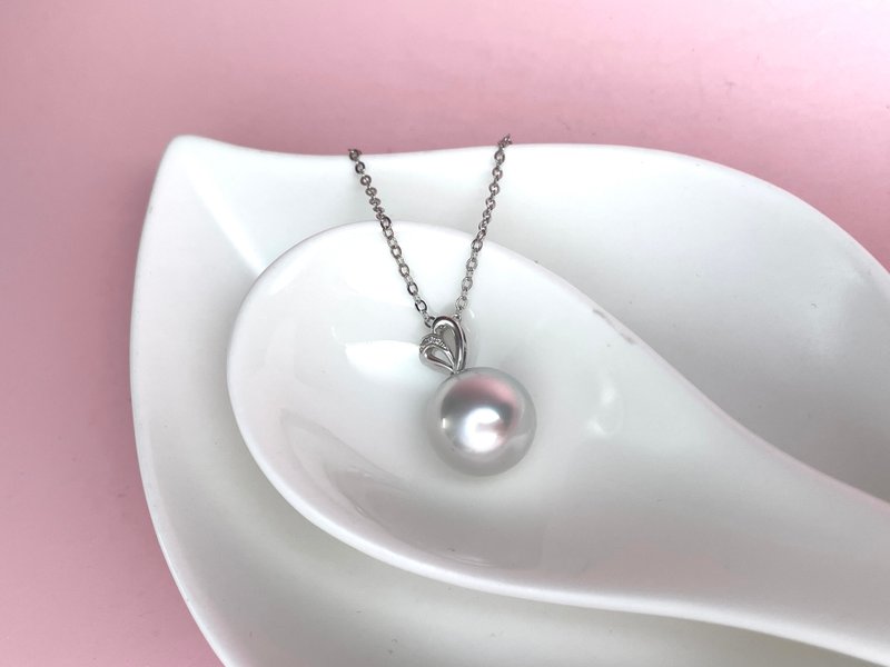 Natural seawater pearl high quality Australian white pearl 18K gold pendant free necklace - Necklaces - Pearl White