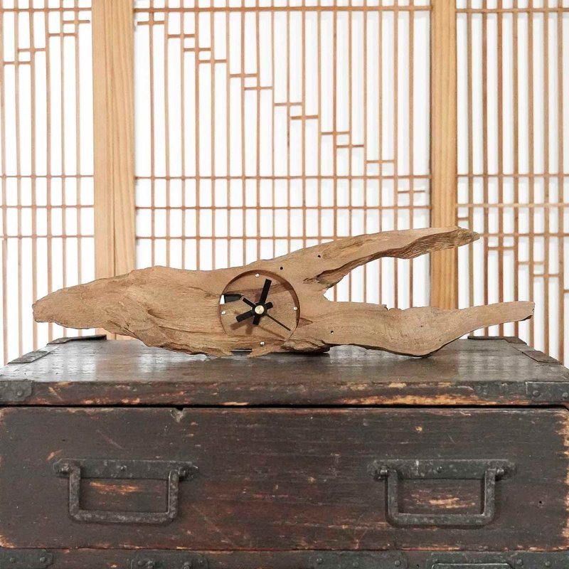 自然素材の時計　流木の時計　置時計　掛け時計　壁掛け時計　窓辺の装飾　木の時計　１０9 - 時鐘/鬧鐘 - 木頭 白色