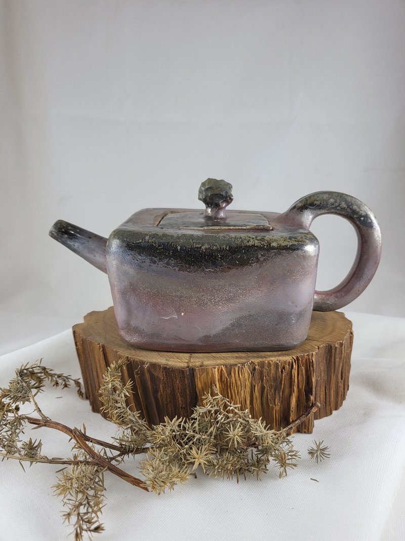 手工柴燒方型茶壺 - 茶壺/茶杯/茶具 - 陶 咖啡色