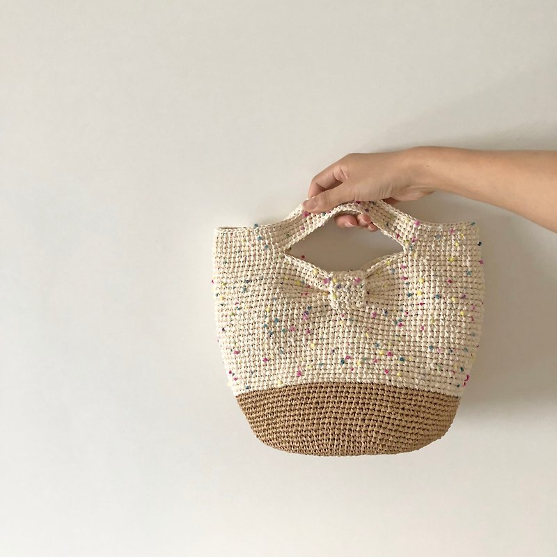 Colorful summer woven bag - bow handbag - กระเป๋าถือ - ผ้าฝ้าย/ผ้าลินิน หลากหลายสี