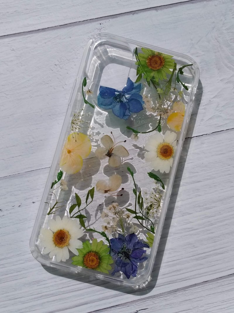 手作押花手機保護殼,新品上架,蝶飛 - 手機殼/手機套 - 塑膠 多色