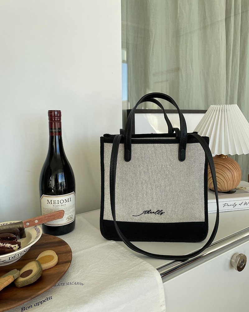 The Ally from Korea | EMMA BAG | Black | 2ways Handbag Shoulder bag - กระเป๋าถือ - ผ้าฝ้าย/ผ้าลินิน สีดำ