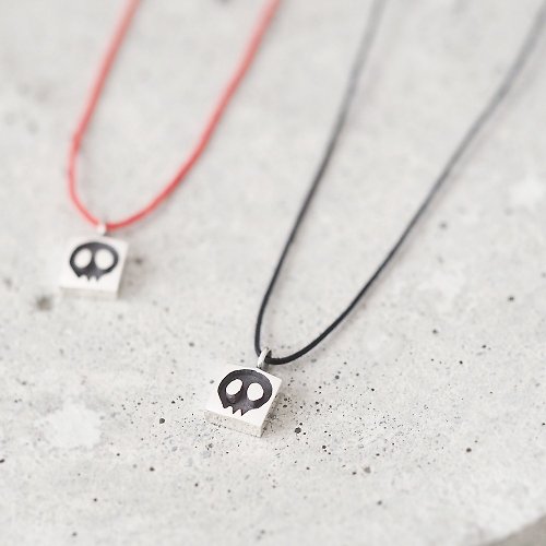 cloud-jewelry String Emoji Skull Necklace 925 Sterling Silver