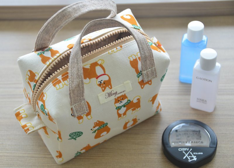 Shiba Inu Cosmetic Bag (S) - Toiletry Bags & Pouches - Cotton & Hemp 
