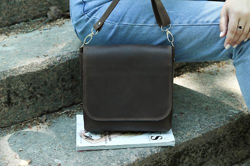 DOMINIC Casual Messenger Bag / Shoulder Leather Brown Crossbody Bag / Big Leather Bag