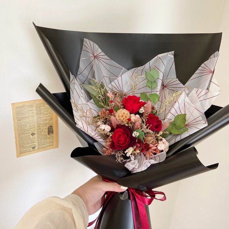 高雅紅玫瑰花束 不凋花 永生花 乾燥花 情人節花束 求婚花束 花禮 - 乾燥花/永生花 - 植物．花 紅色