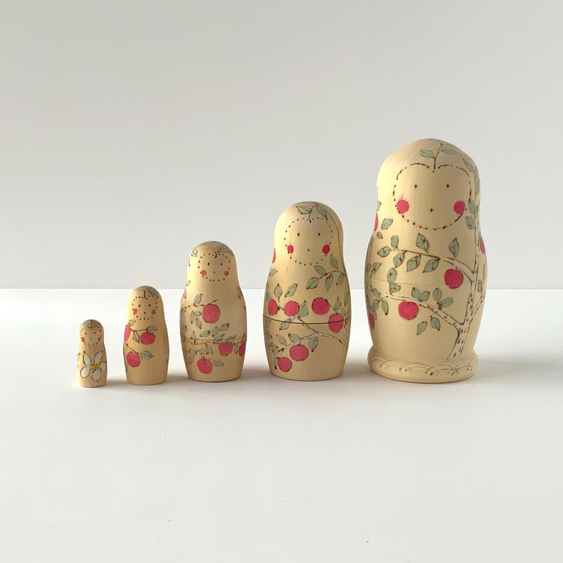 りんごマトリョーシカ - 公仔/玩偶 - 木頭 紅色