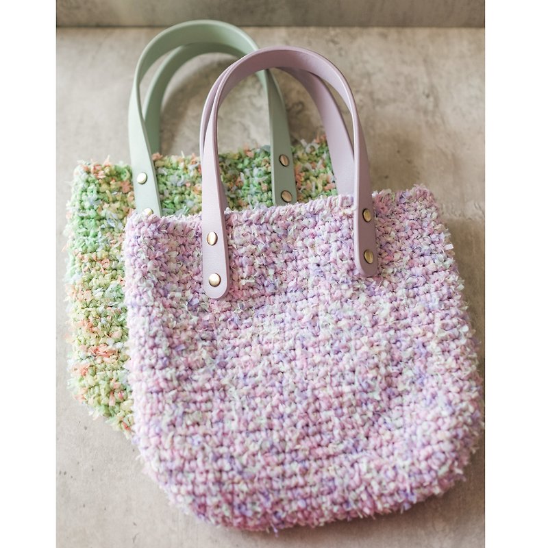 Small and dreamy colorful small bag | Woven handbags | Handmade bags - กระเป๋าถือ - ผ้าฝ้าย/ผ้าลินิน หลากหลายสี