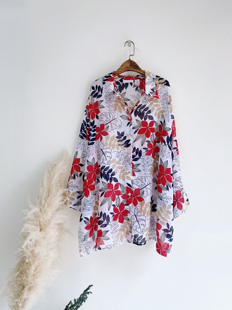 alfred dunner 雪白花紋圖騰 古著紡紗襯衫上衣 vintage Shirt - 女襯衫 - 聚酯纖維 白色