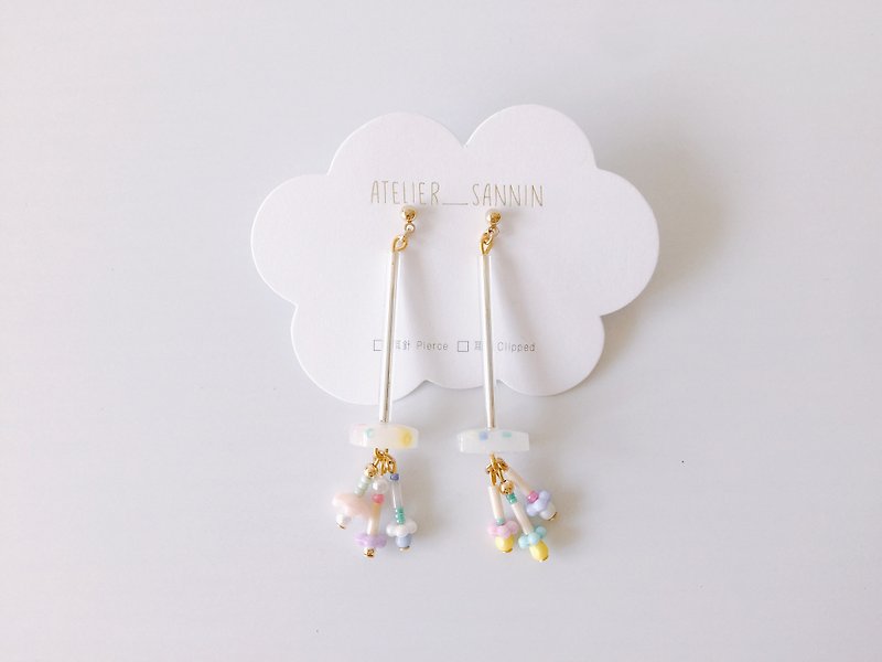 Early Summer Hanging Flower Series - Hanging Snapdragon Drop Earrings Ear Ears/Ear clips - Earrings & Clip-ons - Other Materials White