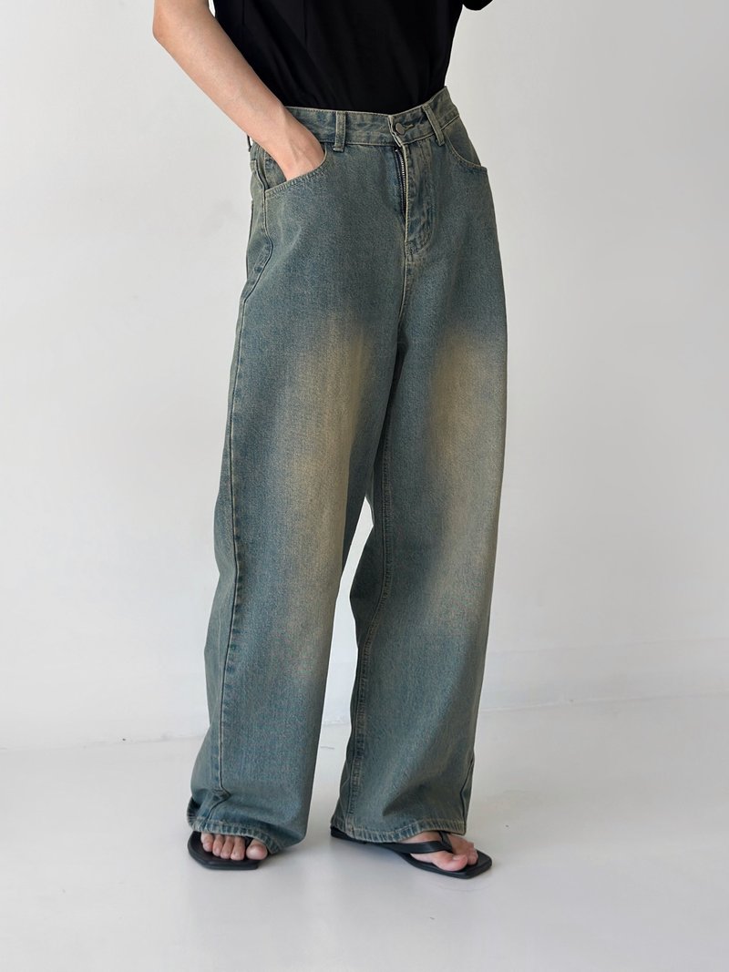 Japanese retro distressed straight washed jeans - กางเกงขายาว - วัสดุอื่นๆ สีน้ำเงิน