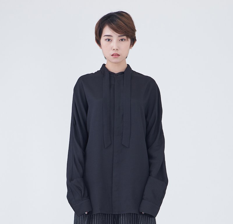 TRAN - Collared Sleeve Shirt - Women's Tops - Cotton & Hemp Black