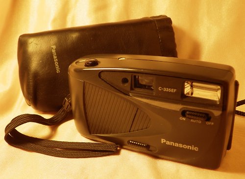 geokubanoid Panasonic C-335EF 傻瓜相機 35 毫米膠卷相機閃光燈自動上弦全景
