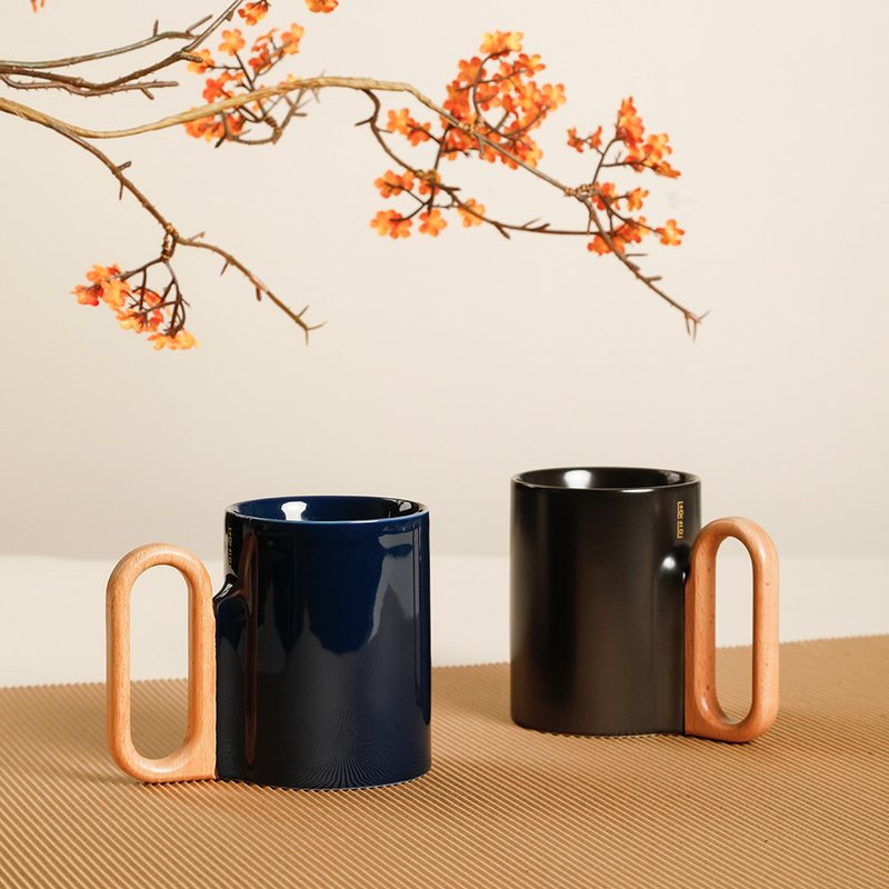 [Customized Gift] Holding Cup | Japanese-style mug office creative ceramic water cup ins home - Cups - Pottery 