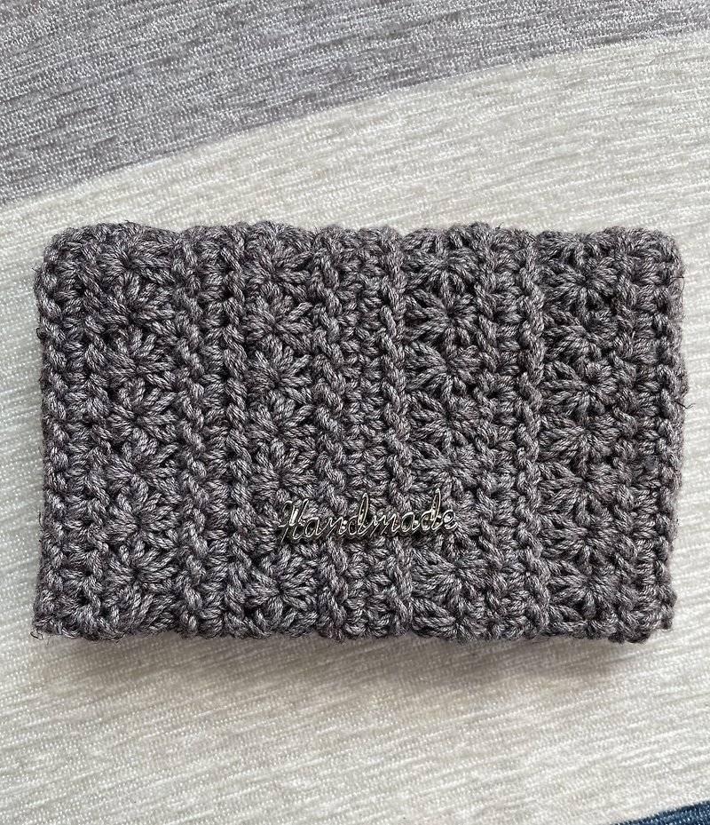 momoyu flower crochet card holder business card holder receipt invoice storage bag/magnetic buckle (brownie) - ที่เก็บนามบัตร - ผ้าฝ้าย/ผ้าลินิน 