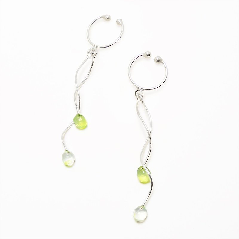 Cold and white fruit sterling silver earrings / ear needles / ear clip (a pair) ~ green grapes - ต่างหู - วัสดุอื่นๆ สีเขียว