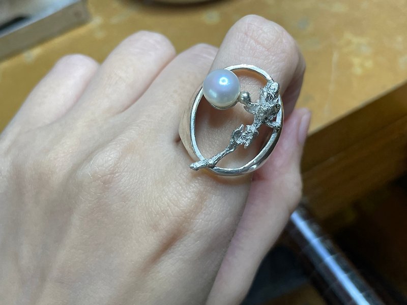 Sterling Silver Botanical Pearl Ring - แหวนทั่วไป - เงินแท้ 