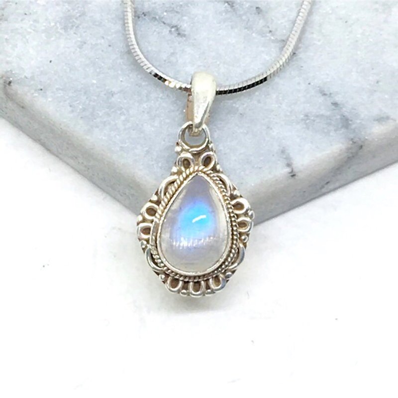 Moonlight stone 925 sterling silver gorgeous style trim necklace Nepal handmade mosaic production (style 2) - Necklaces - Gemstone Blue