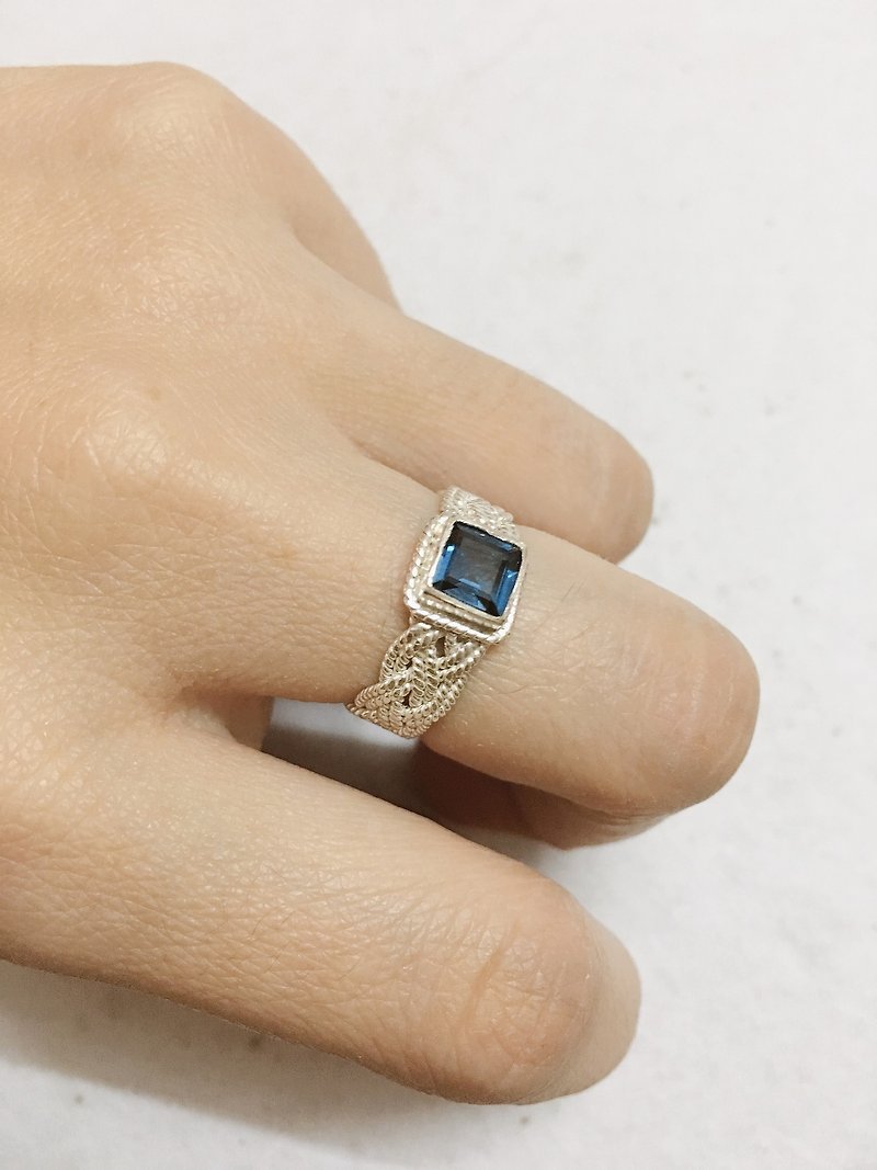 倫敦藍 托帕石 編織銀戒 戒指 尼泊爾 手工製 925純銀 - 戒指 - 半寶石 