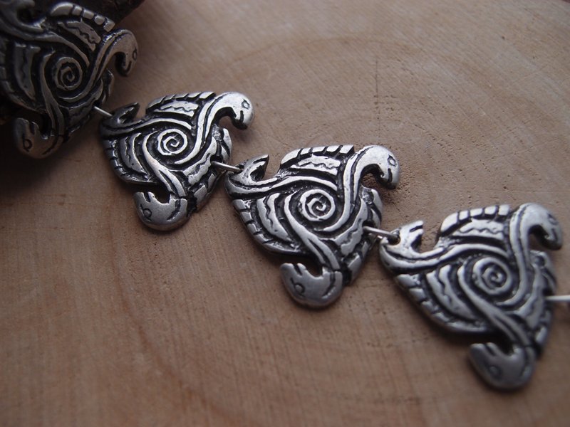 Silver-plated triskelion Snakes bracelet in old world Scythian Sarmathian style - 手鍊/手環 - 銀 銀色