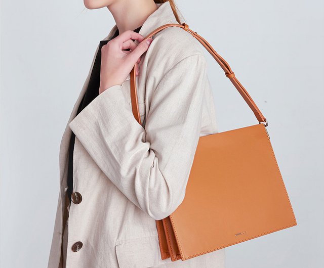 Minimal 2025 leather bag