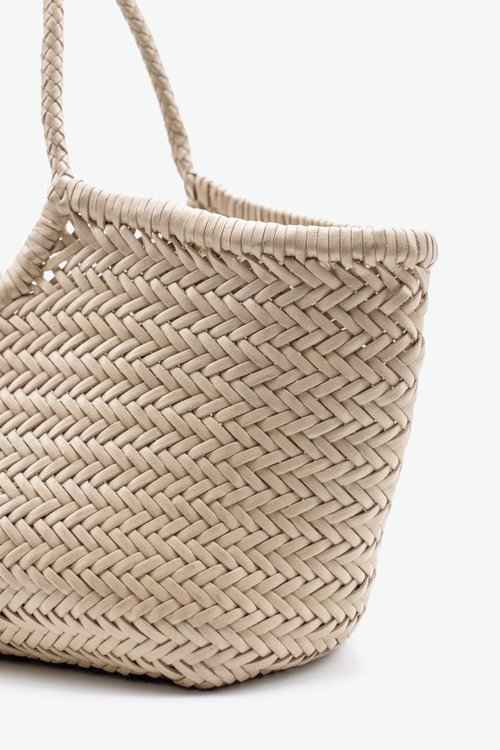 Dragon Diffusion NANTUCKET Leather Woven Bag / L / PEARL - Shop Gather  Handbags & Totes - Pinkoi