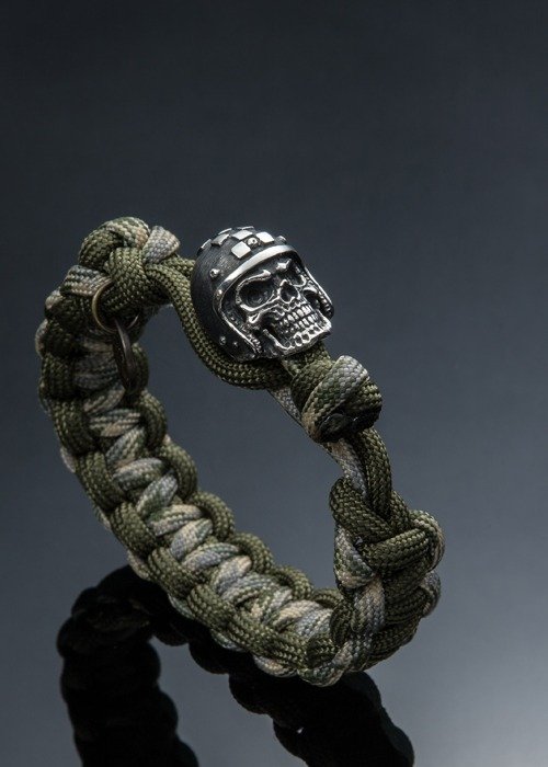 2 Abnormal Sides Helmet Skull Survival Bracelet 安全帽骷髏求生手環(數位迷彩)