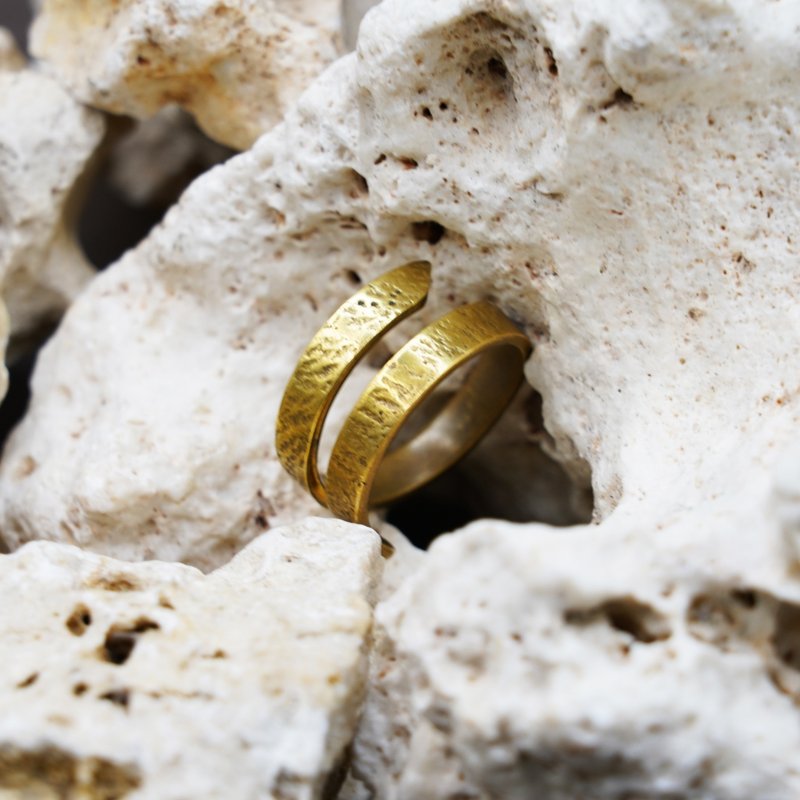 spiral Bronze ring - แหวนคู่ - โลหะ 