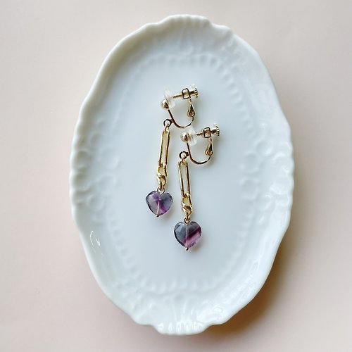 Lunka Handmade Accessories Fluorite petit heart ピアス/イヤリング purple