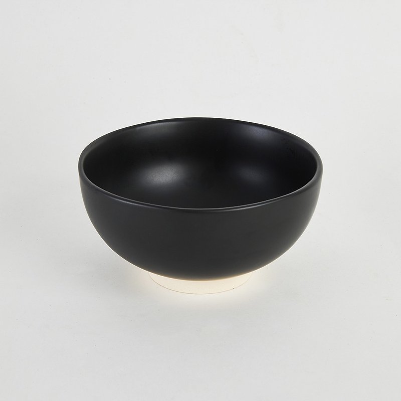KOGA │ 陶製六角大碗 (尖山黑) - 茶碗・ボウル - 陶器 ブラック