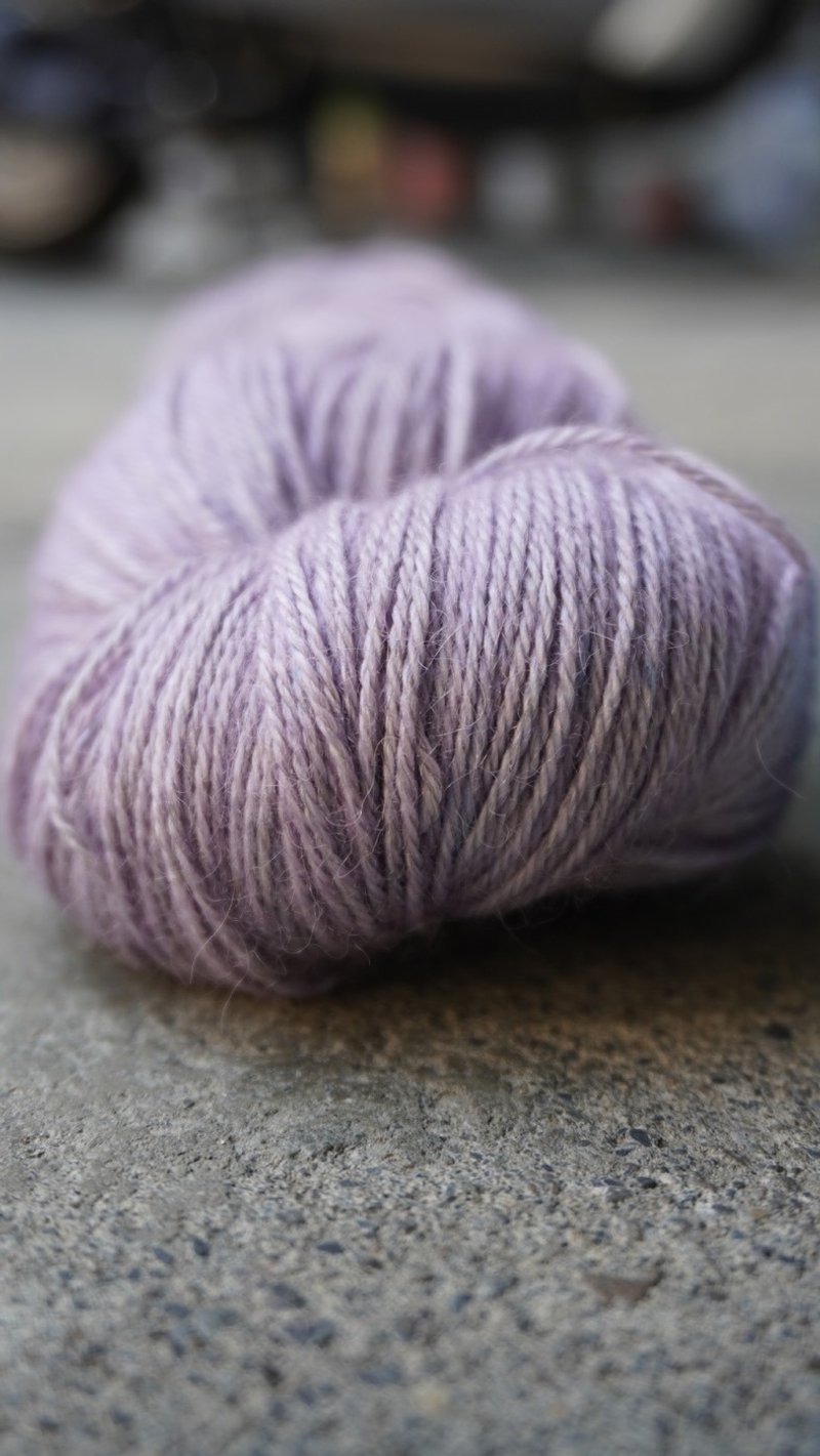 Cute angel drunk purple (4ply socks line / young alpaca / silk / cashmere) - Knitting, Embroidery, Felted Wool & Sewing - Wool Purple