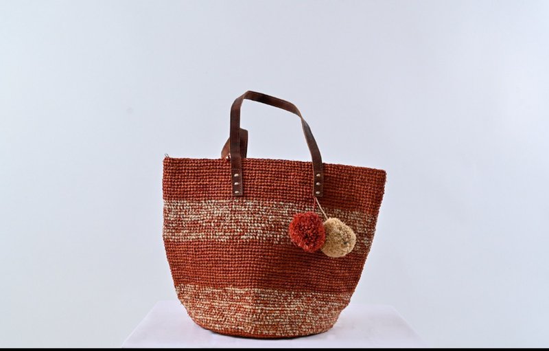 HANDMADE KNIT - RAFFIA BAG - Handbags & Totes - Plants & Flowers Brown