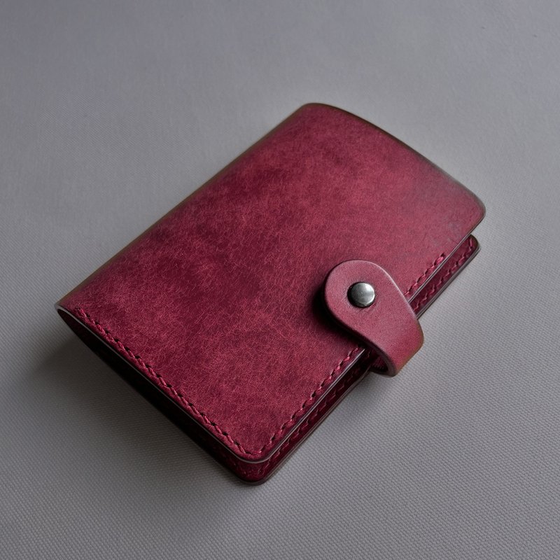 Accademia Leather Passport Holder-Classic Red Velvet Customization - ที่เก็บพาสปอร์ต - หนังแท้ สีแดง