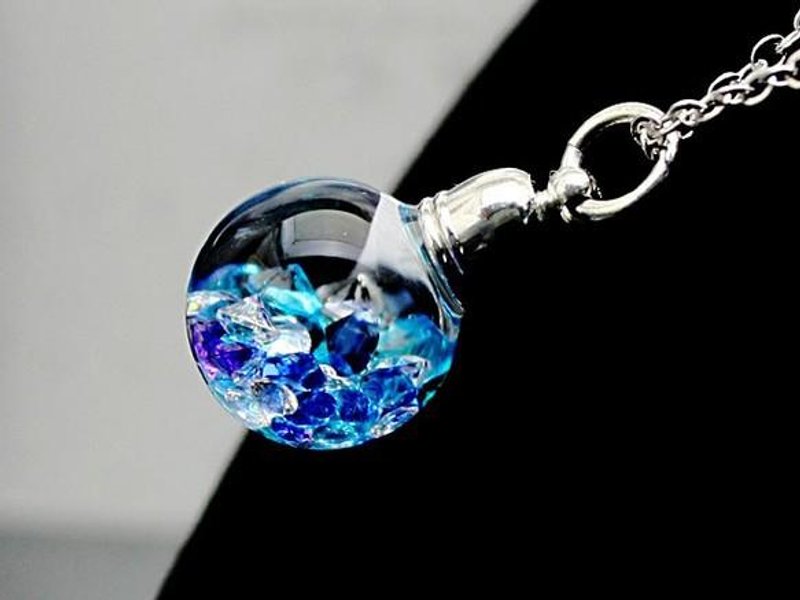 新作Bijou glass Ball Pendant L アイスブルー系パープルカラー - 項鍊 - 其他金屬 