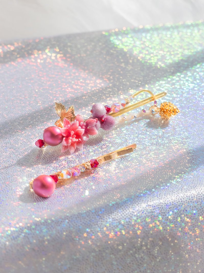 ZODIAC：シューター✕クリスマスレッド/クリスマスレッドパインコーンゴールドメッキクリップセット - ヘアアクセサリー - 粘土 レッド