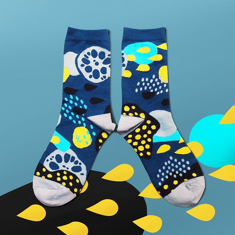 Pond Navy Unisex Crew Socks | mens socks | womens socks | colorful fun socks - ถุงเท้า - ผ้าฝ้าย/ผ้าลินิน สีน้ำเงิน