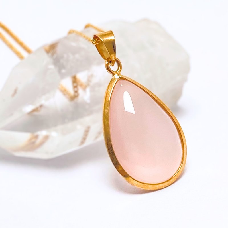 23mm Solid Rose Quartz K18 K18GP Natural Stone Pendant Necklace - Rolled S - Necklaces - Stone Pink