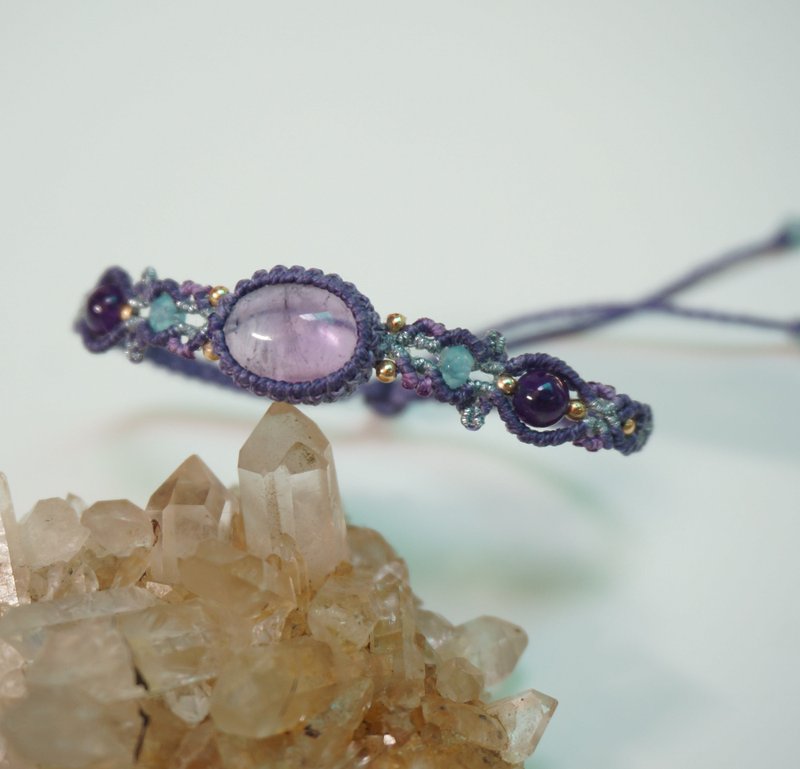| MC | Natural Amethyst Braided Bracelet Wax Braided Bracelet - สร้อยข้อมือ - เครื่องเพชรพลอย 
